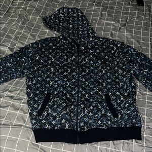 Louis Vuitton Blue and White Floral Fabric